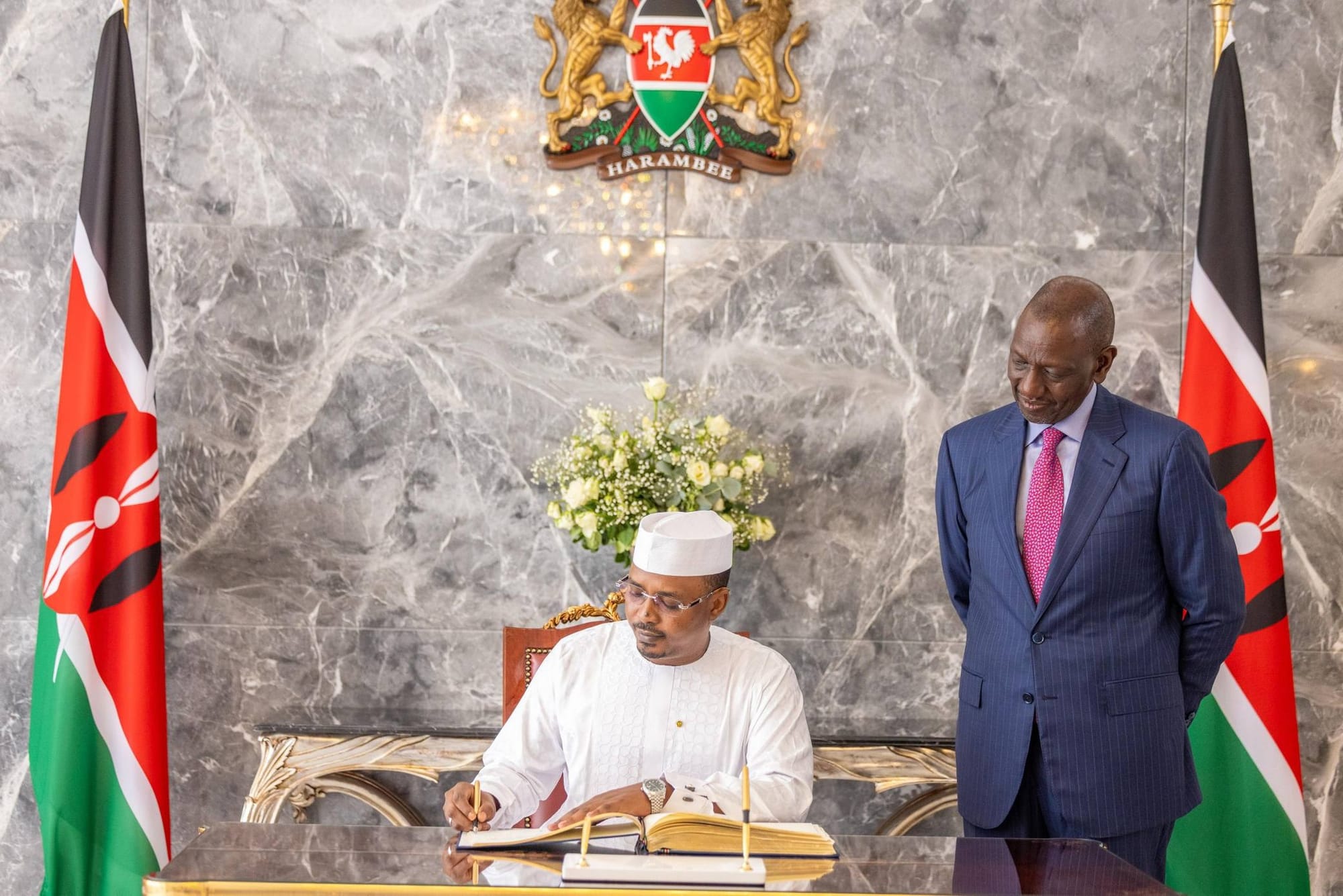 Diplomatic meeting between Kenya and Chad leaders