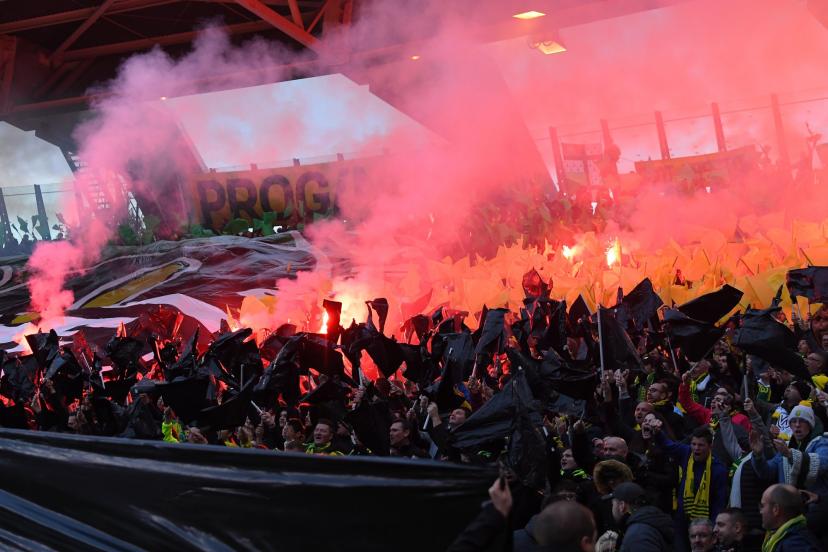 Des supporters de la Tribune Loire, en 2019. (A. Réau/L'Équipe)