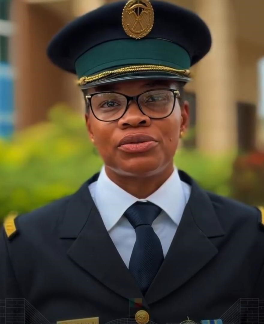 Captain Elvire Toupé, Bénin's first female aide-de-camp