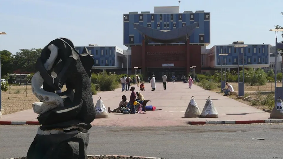 The clash between President Diomaye Faye and former Prime Minister Sonko has polarized Senegal’s youth.